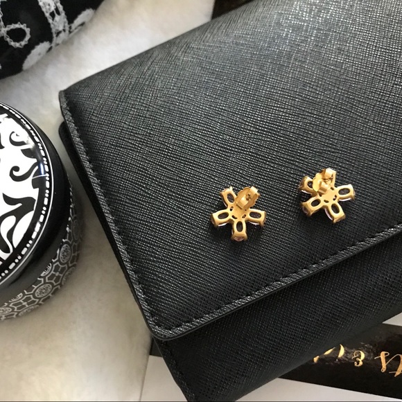 NWT Coach Faceted Flower Stud Earrings Pink/Gold - Picture 5 of 8